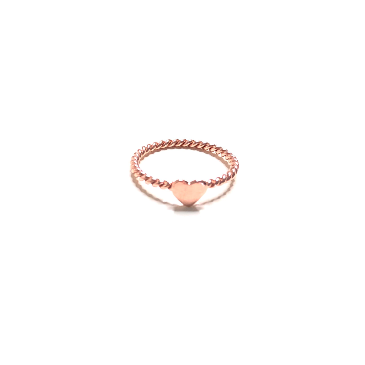 Anillo de plata 925 corazón trenzado y baño de oro rosa. Frontal